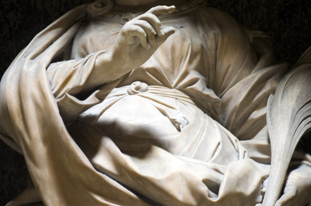 statue_web